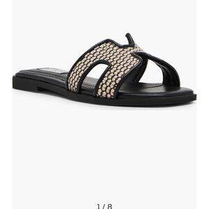 Steve Madden, New York Harlien Stylish Black and Tan Women's Sandals